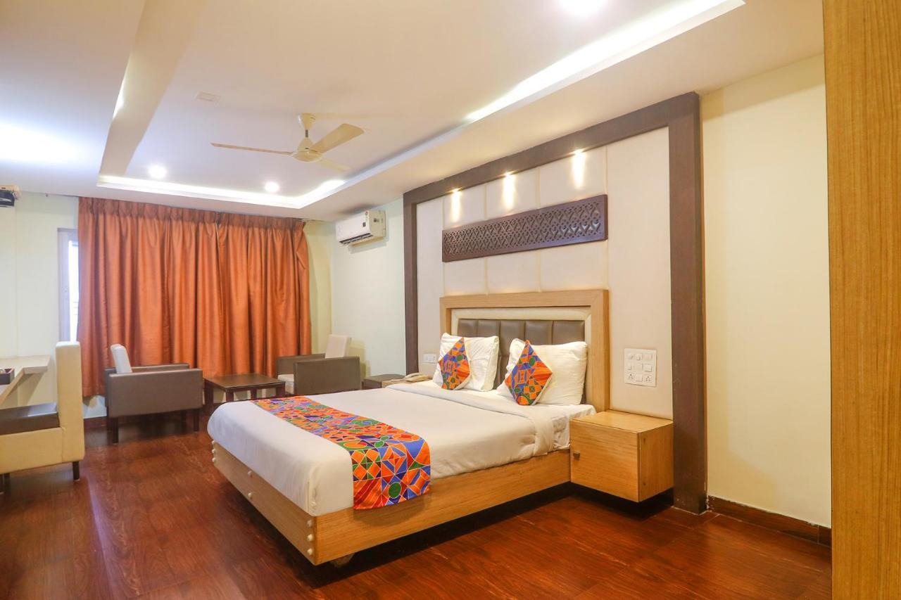 Vijayawāda Fabhotel Keerthi'S Anupama - Nr Indira Gandhi Stadium מראה חיצוני תמונה