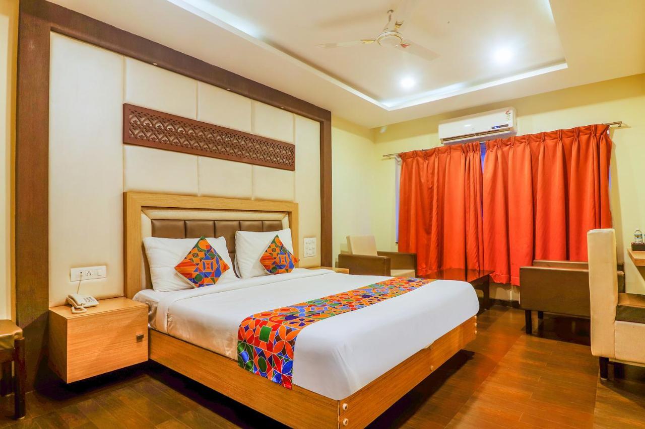 Vijayawāda Fabhotel Keerthi'S Anupama - Nr Indira Gandhi Stadium מראה חיצוני תמונה
